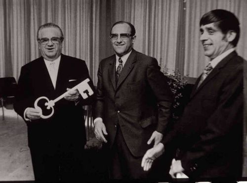 Einweihung des neuen Kolleggebäudes (1972): Hans Pülz mit Staatssekretär Erwin Lauerbach